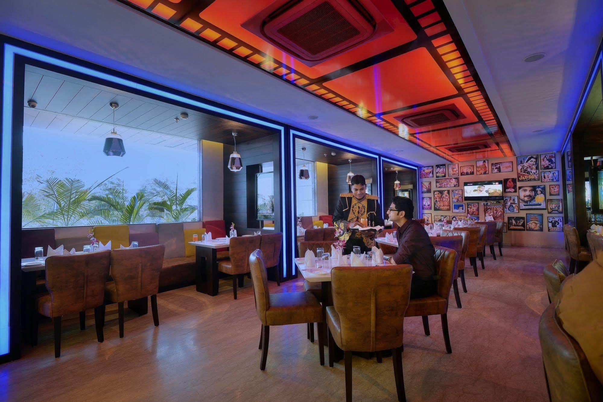 Hotel Alleviate Agra  Exterior foto